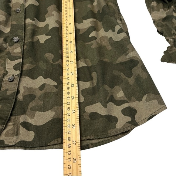 Eddie Bauer Button Up Shirt Women's Large Khaki Camo Boyfriend Fit Camouflage - Picture 6 of 7